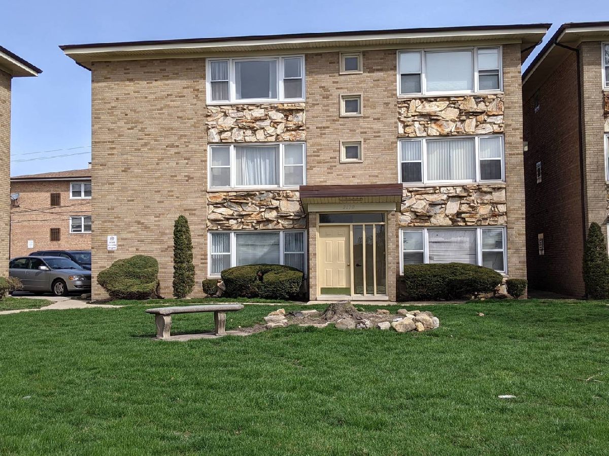 Condos & Townhomes Sold Merrionette Park Condos Merrionette Park Illinois, 3170 Meadow Lane