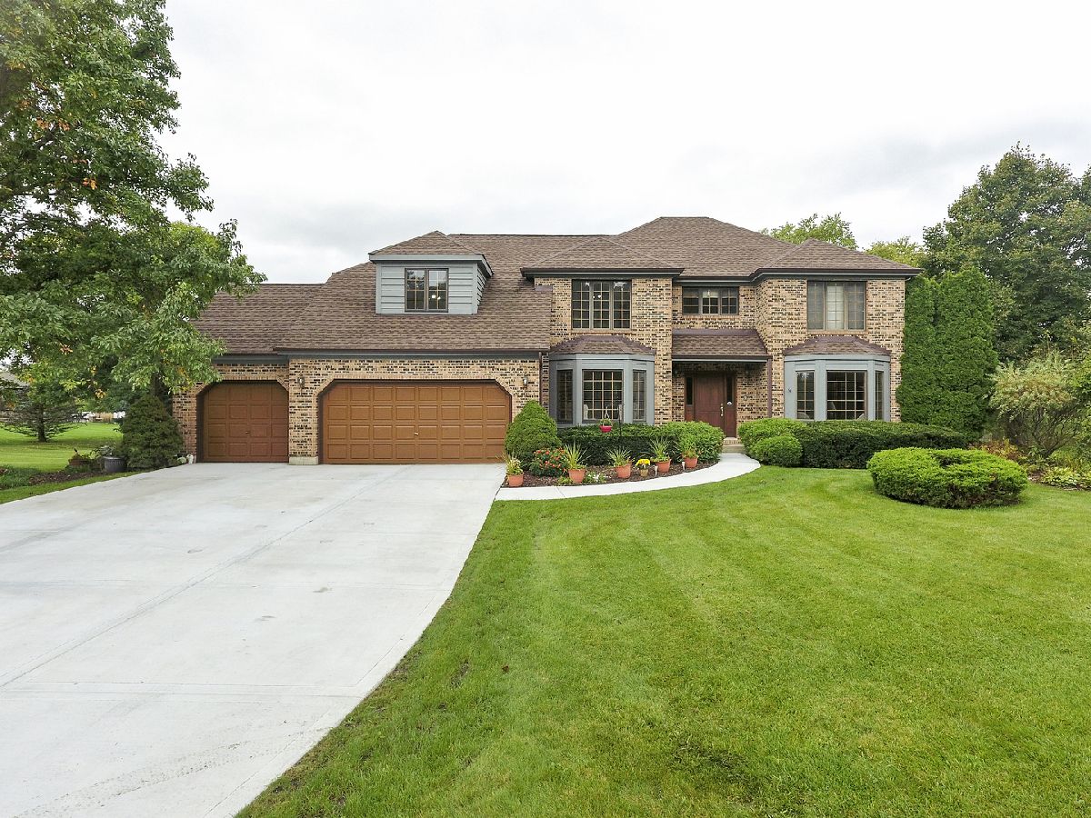 Homes Sold Woods Of Wayne Wayne Illinois, 30W173 White Oak