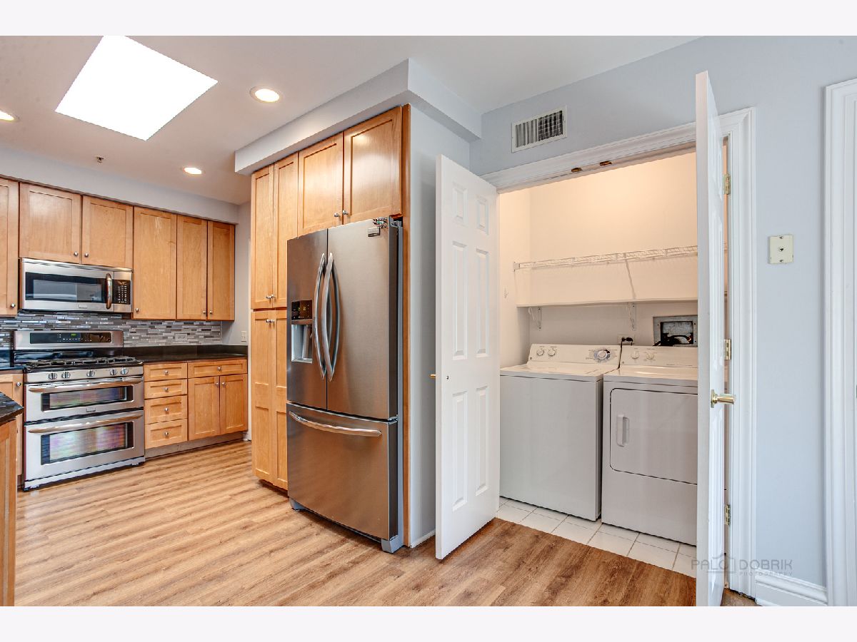 Condominiums Sold Laurel Place Lake Forest Illinois, 151 Laurel