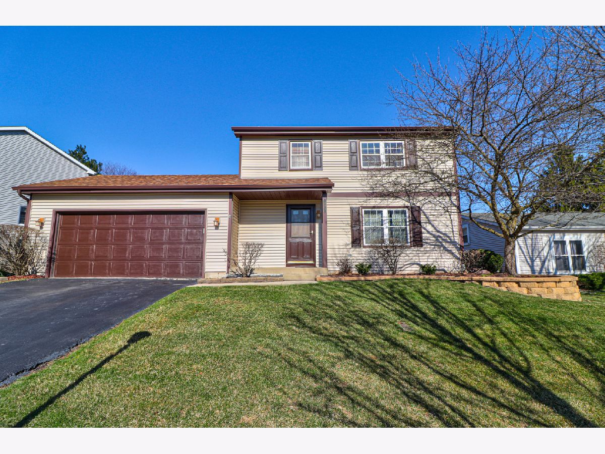 Homes Sold Windsor Place Streamwood Illinois, 322 Chrisman