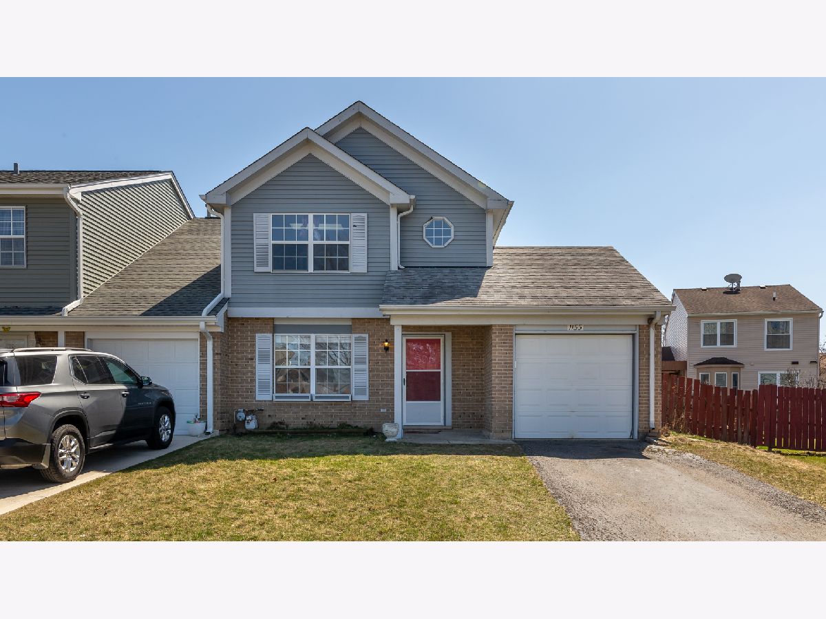 Townhomes & Homes Sold Maplewood Estates Carol Stream Illinois, 1155 Robin
