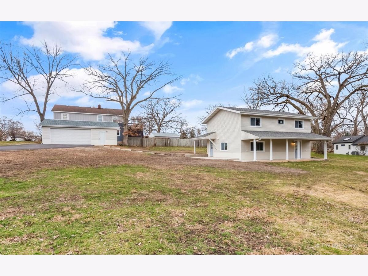 Homes Sold Hollywood South Elgin Illinois, 324 Moody
