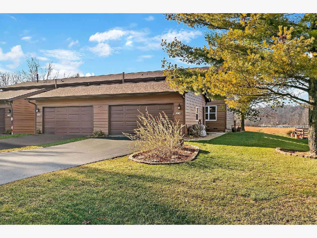 Townhomes Sold Summer Place Algonquin Illinois, 9901 Amanda
