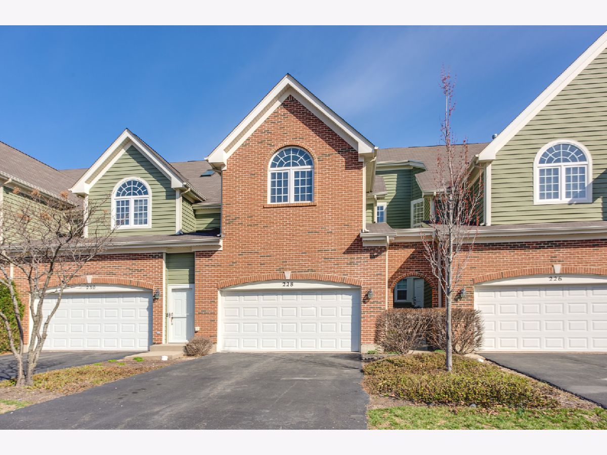 Townhomes & Homes Sold Palatine Commons Palatine Illinois, 228 Fairview
