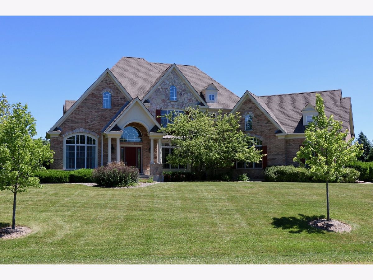 Homes Sold Harvest Glen Cary Illinois, 28413 Harvest Glen