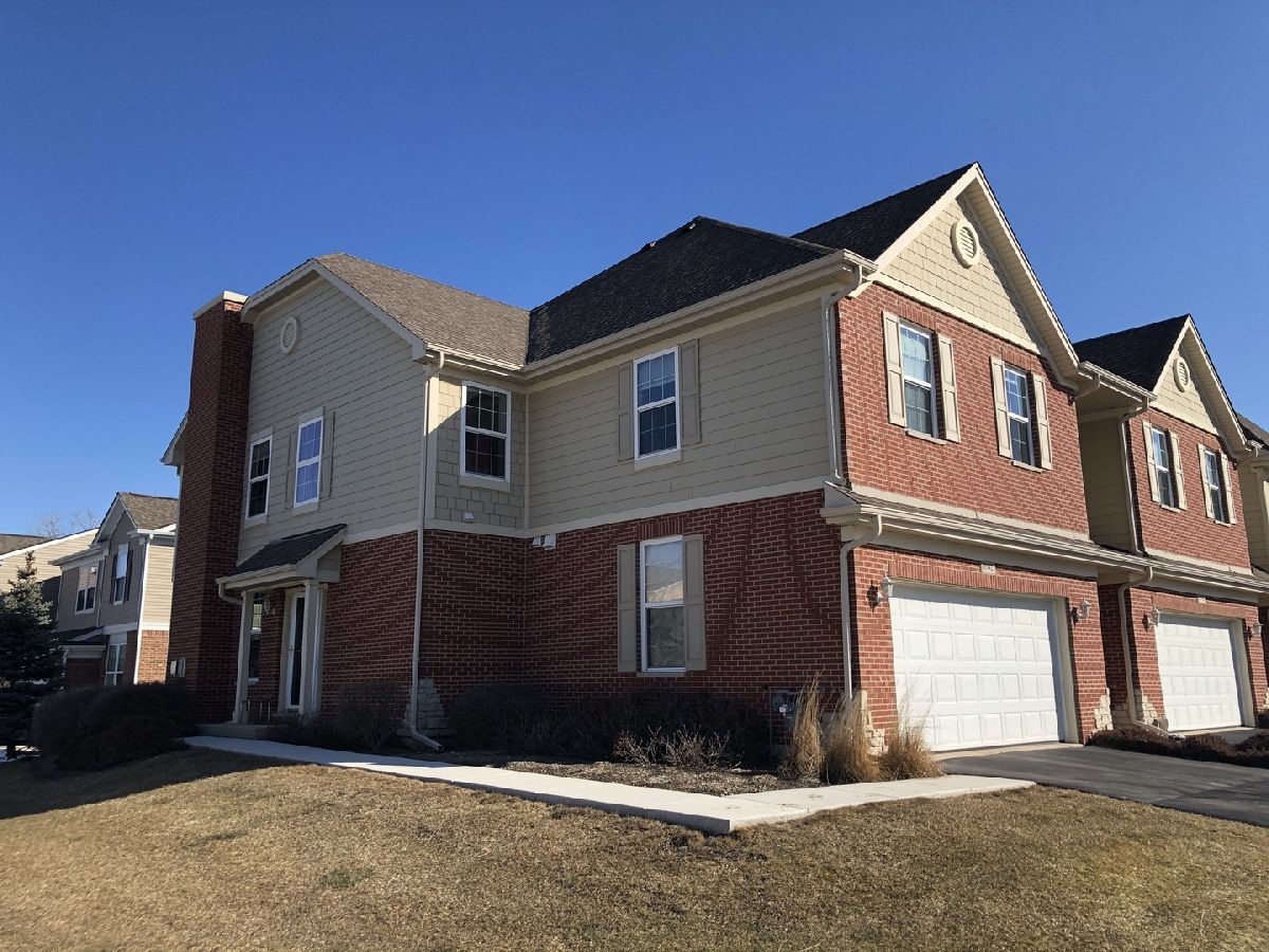 Townhomes Sold Villas At The Oaks Burr Ridge Illinois, 10S423 Carrington