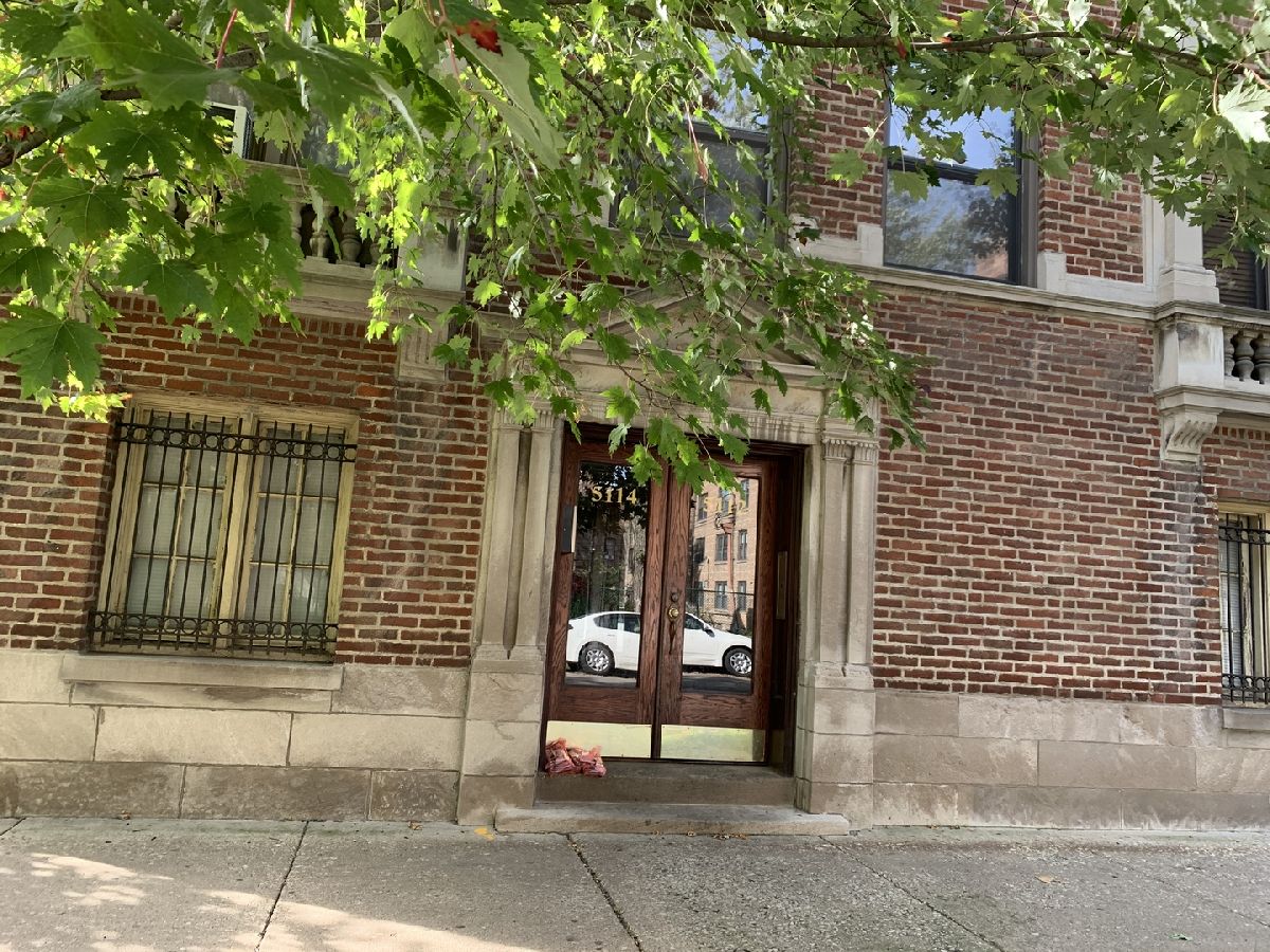 Condominiums & Homes Sold Hyde Park Manor Chicago Illinois, 5112 Woodlawn