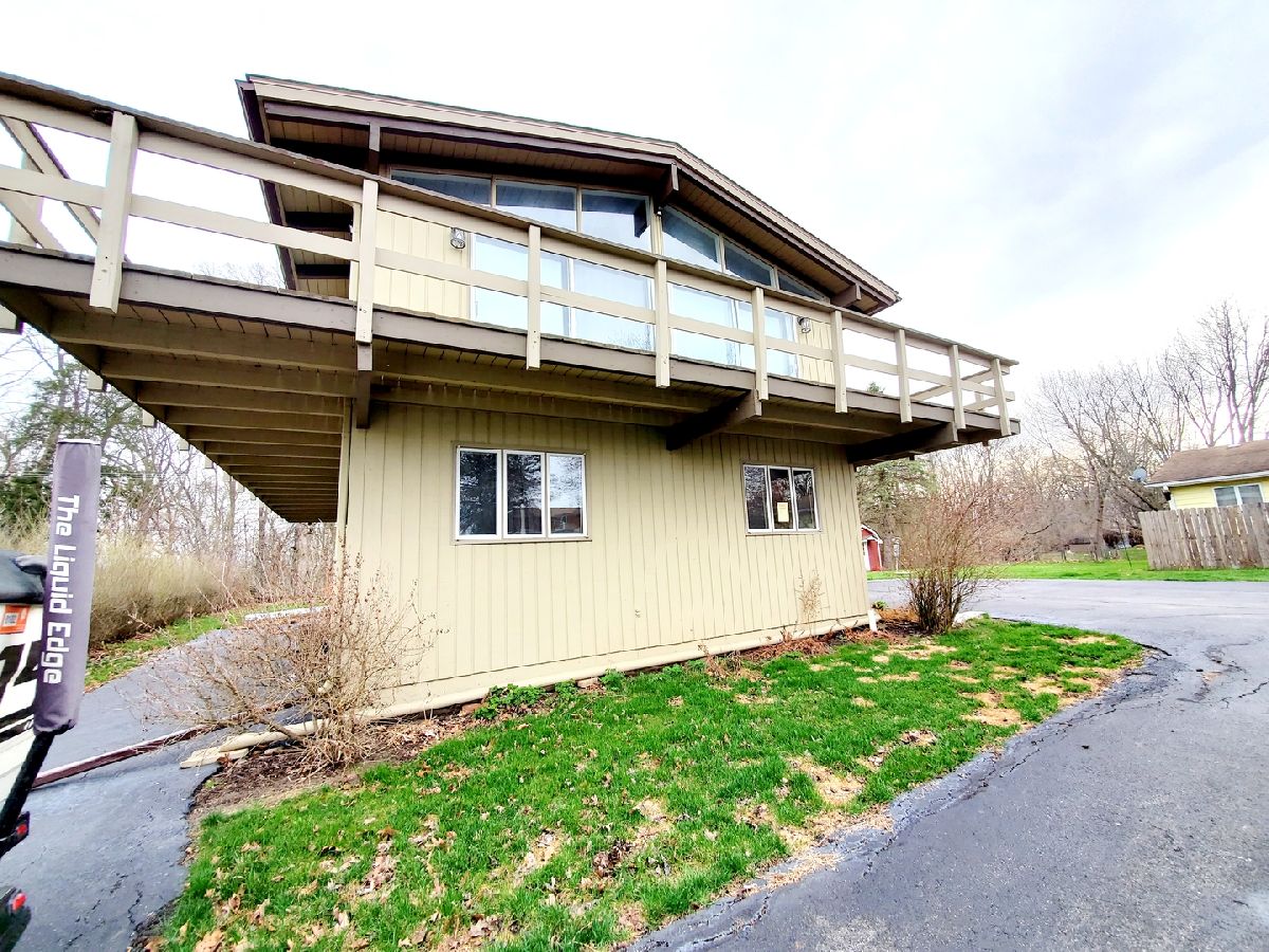 Homes Sold Lake Holiday Somonauk Illinois, 103 Tammy