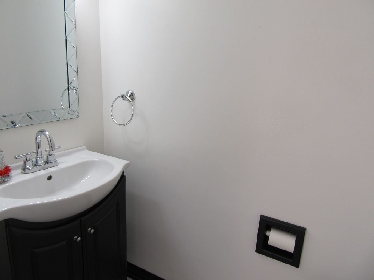 Townhomes & Condos & Homes Sold Brementowne Villas Tinley Park Illinois, 16357 Oxford