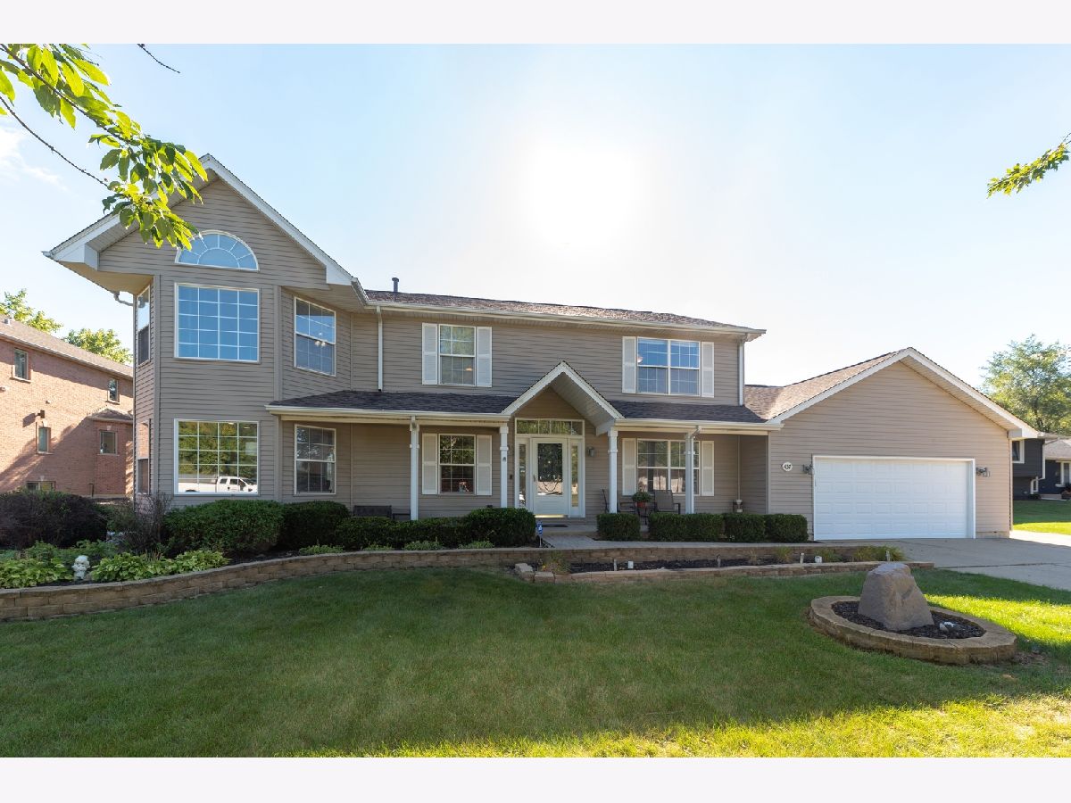 Homes Sold Pleasant Hills Schaumburg Illinois, 437 Pleasant