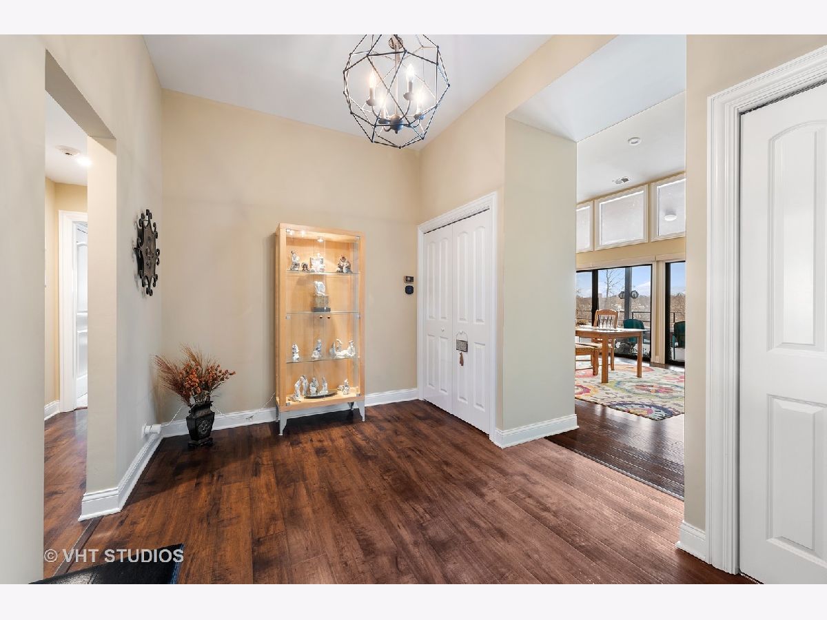 Townhomes & Condos Sold Manors Highland Park Illinois, 1059 Deerfield