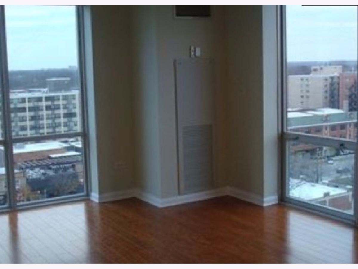 Condominiums Rented Church Street Station Evanston Illinois, 1640 Maple