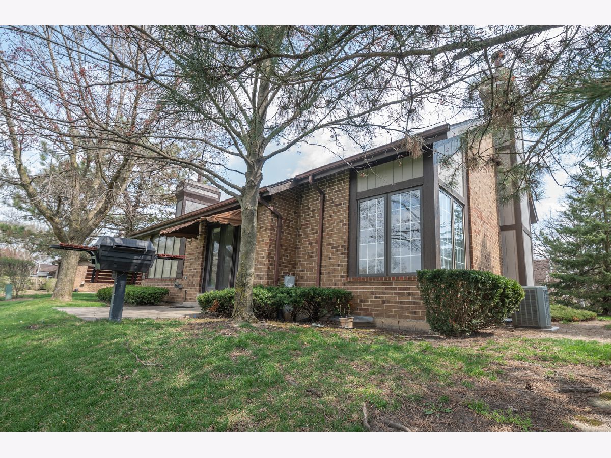 Oak Hills Palos Heights IL, Condos & Townhomes For Sale & For Rent