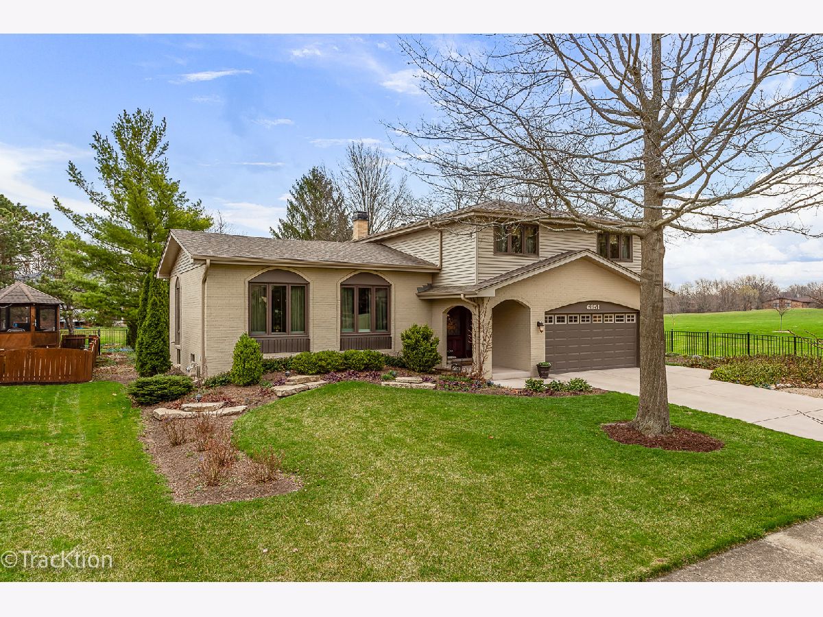 Homes Sold Regency Grove Downers Grove Illinois, 6851 Powell