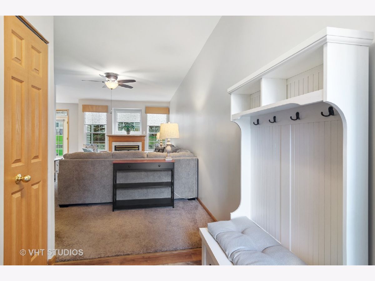 Townhomes & Homes Sold Prairie Pointe Streamwood Illinois, 204 Madison