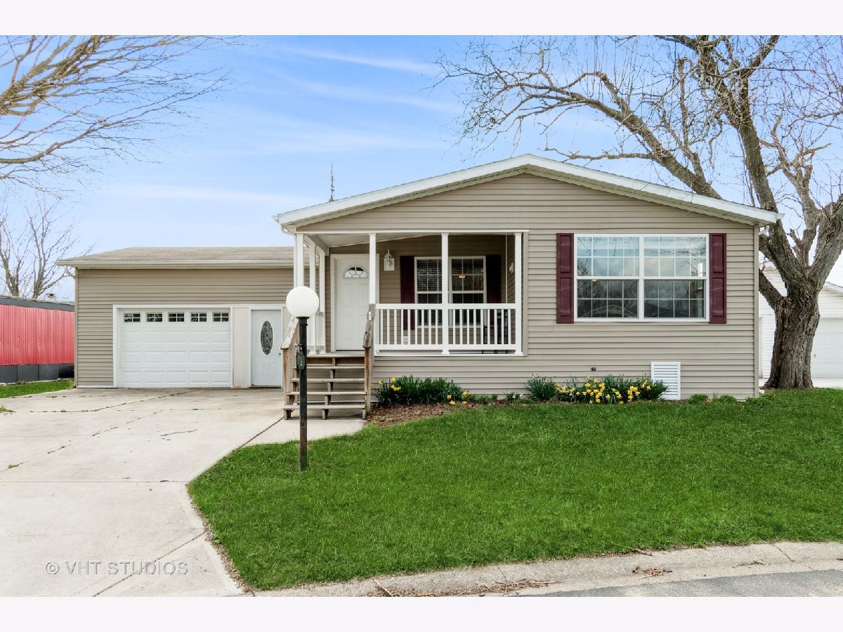Subdivision Sold Wildwood North Sandwich Illinois, 3 Maple