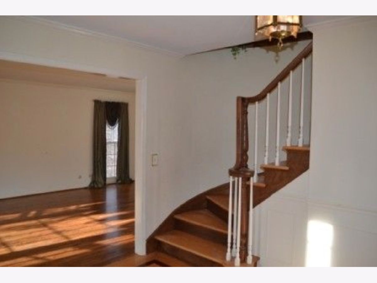 Homes Rented White Oaks Lake Forest Illinois, 1390 Wild Rose