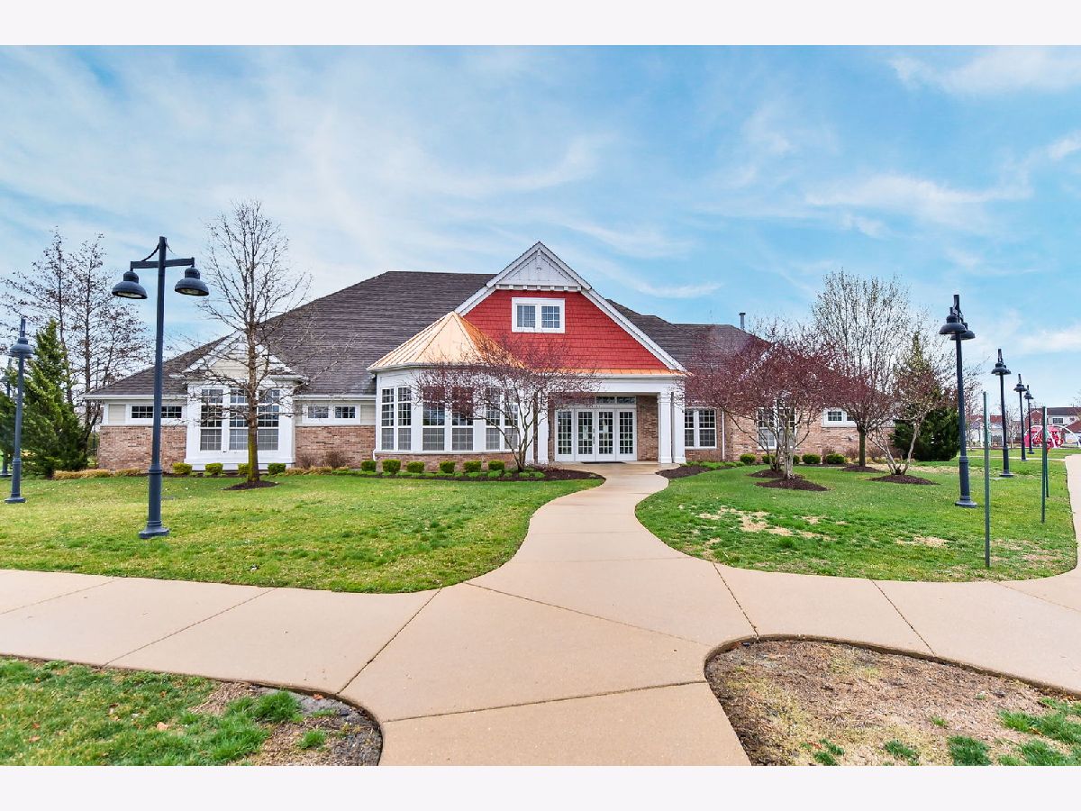 236 Bertram Drive, Yorkville, Illinois 60560 MLS 11047594 WinterCohen