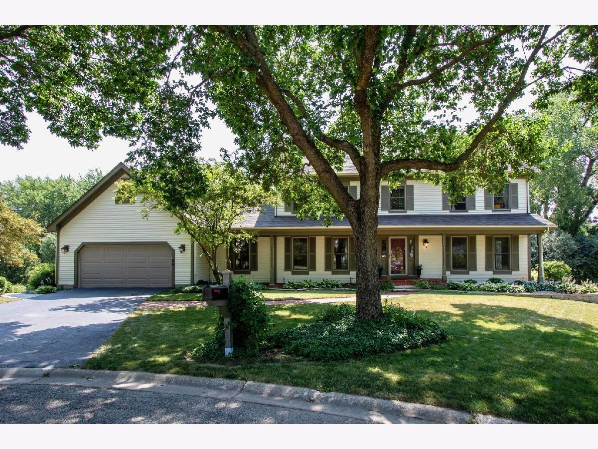 Homes Sold Flint Creek Barrington Illinois, 661 New Bridge