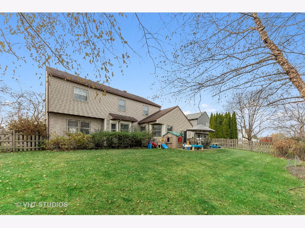 Homes Sold Vintage Buffalo Grove Illinois, 406 Chateau