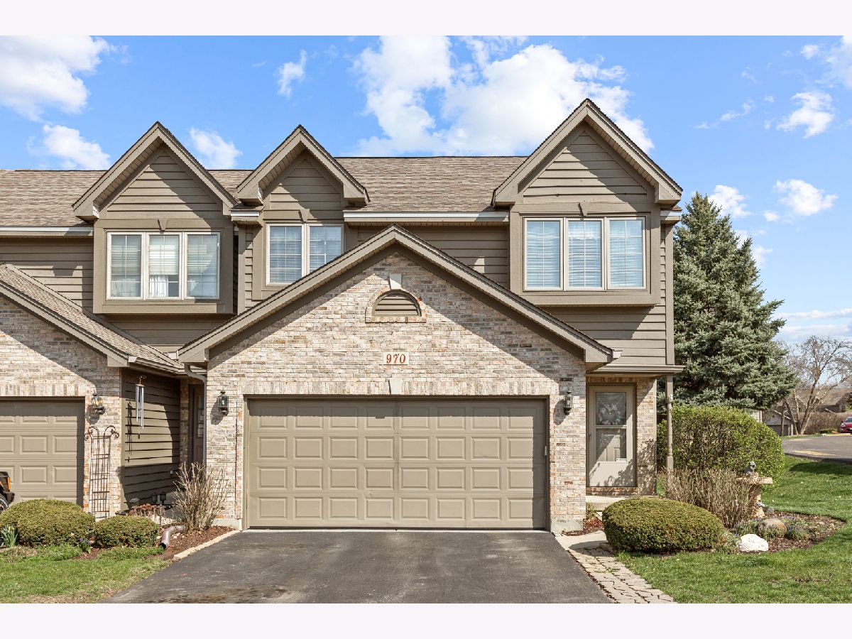 Townhomes Sold Pine Meadows Elgin Illinois, 970 Ascot