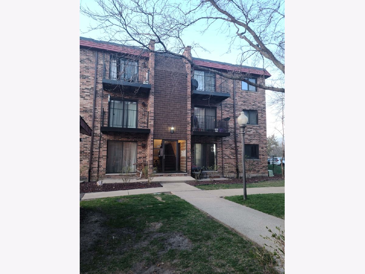 Condominiums Sold Cinnamon Cove Mount Prospect Illinois, 1771 Algonquin