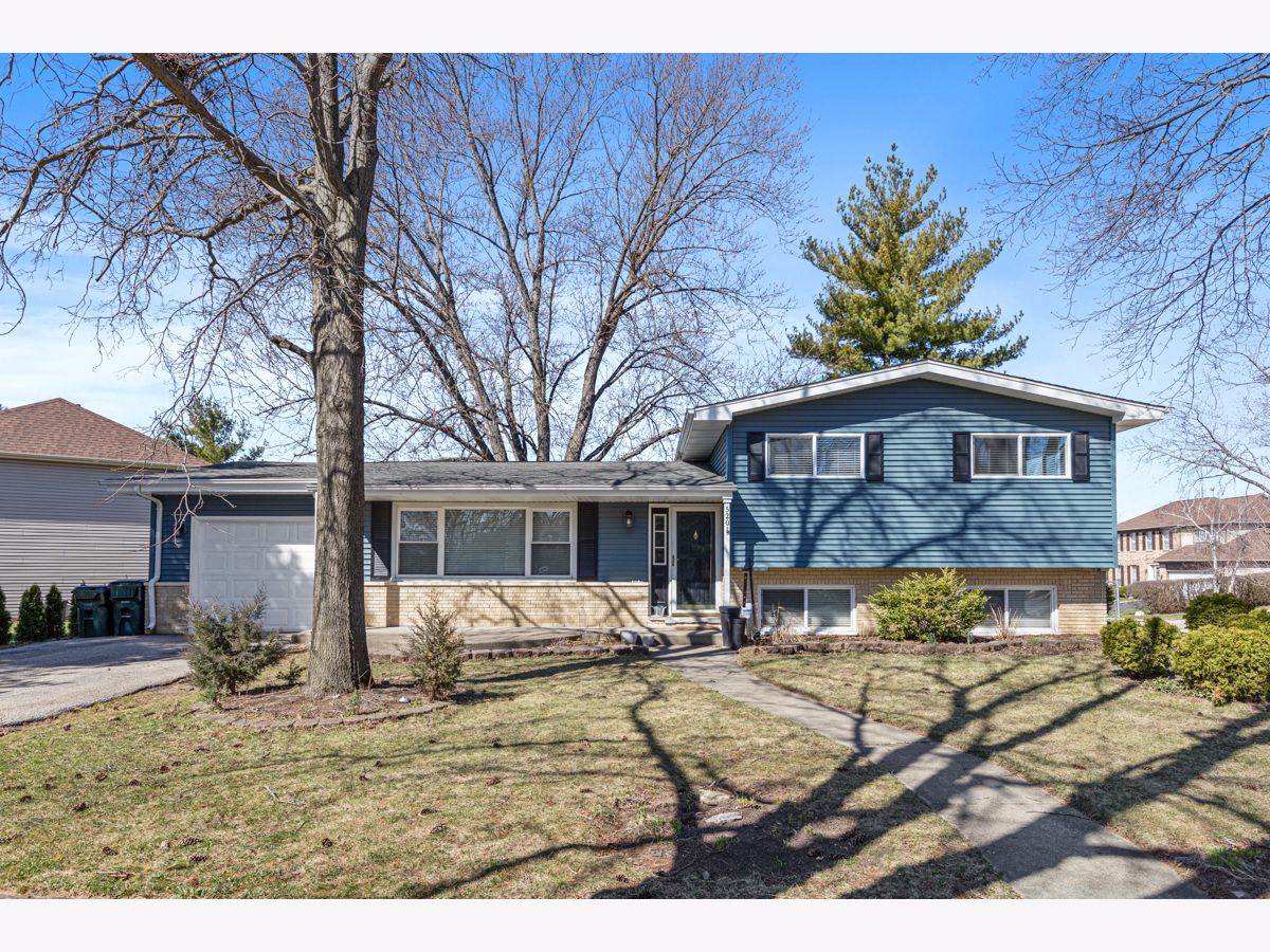 Homes Sold Hawthorn Hills Mundelein Illinois, 520 Balmoral