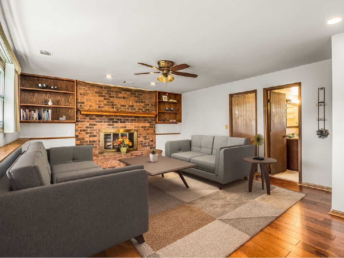 Homes Sold Fountaindale Joliet Illinois, 660 Barber