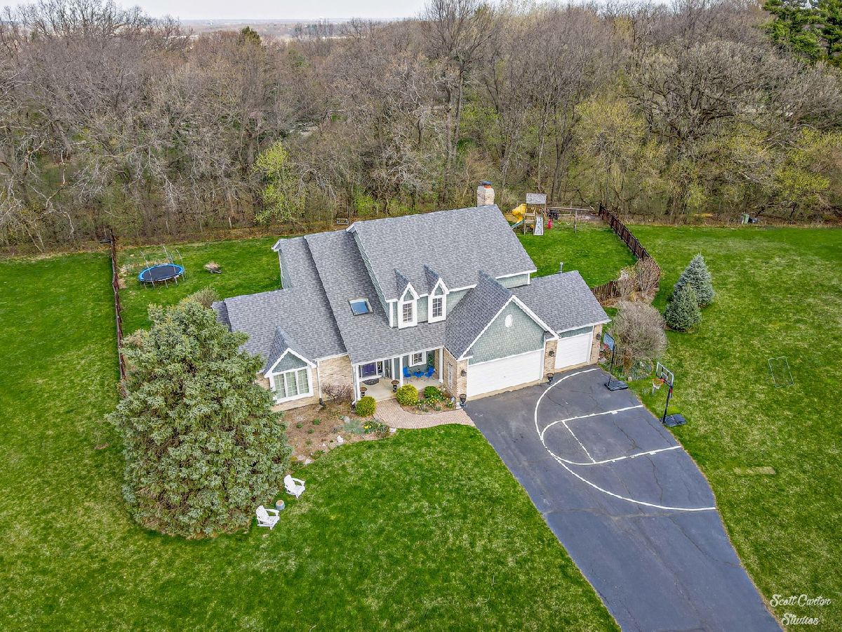 Homes Sold Wyndmuir Ridge Crystal Lake Illinois, 708 Old Westbury