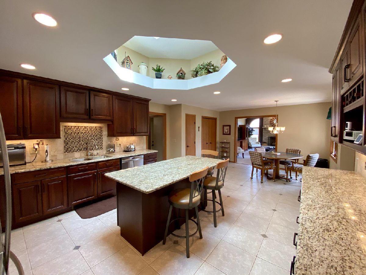 Homes Sold Quails Roost New Lenox Illinois, 12741 Covey