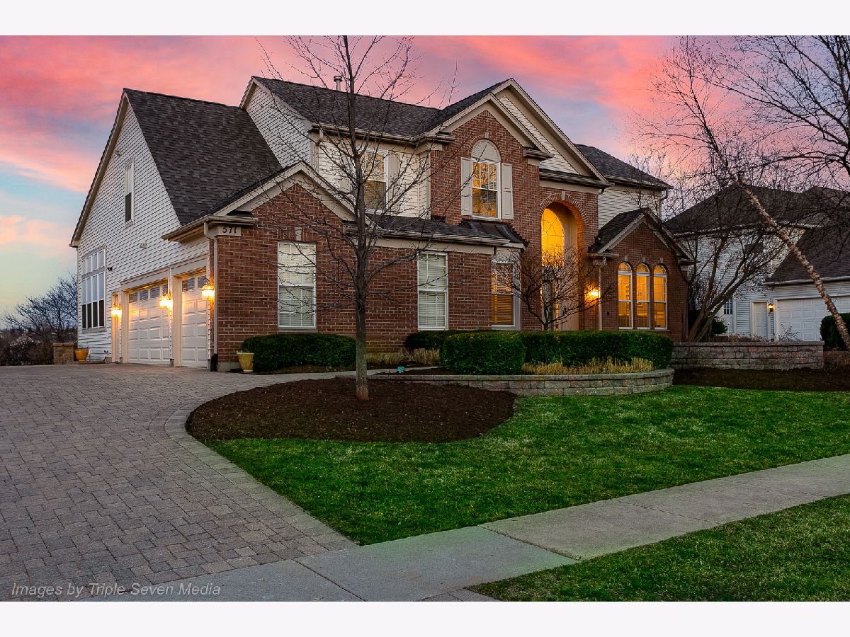 Homes Sold Creekside Glens Algonquin Illinois, 571 Brookside
