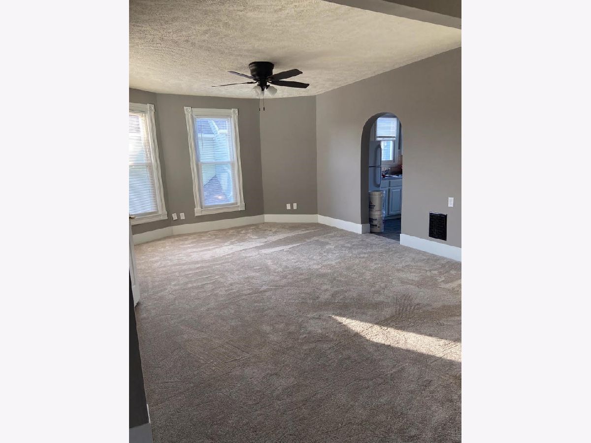  Rented Bloomington Illinois, 610 Locust