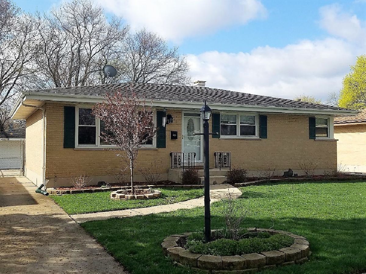 Homes Sold Old Mill Estates Addison Illinois, 733 Ronald
