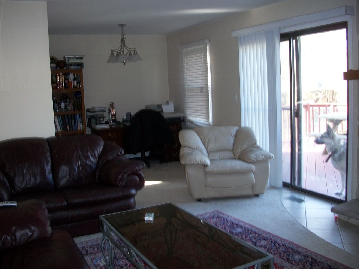 Homes Rented Green Hills Aurora Illinois, 1525 Sycamore