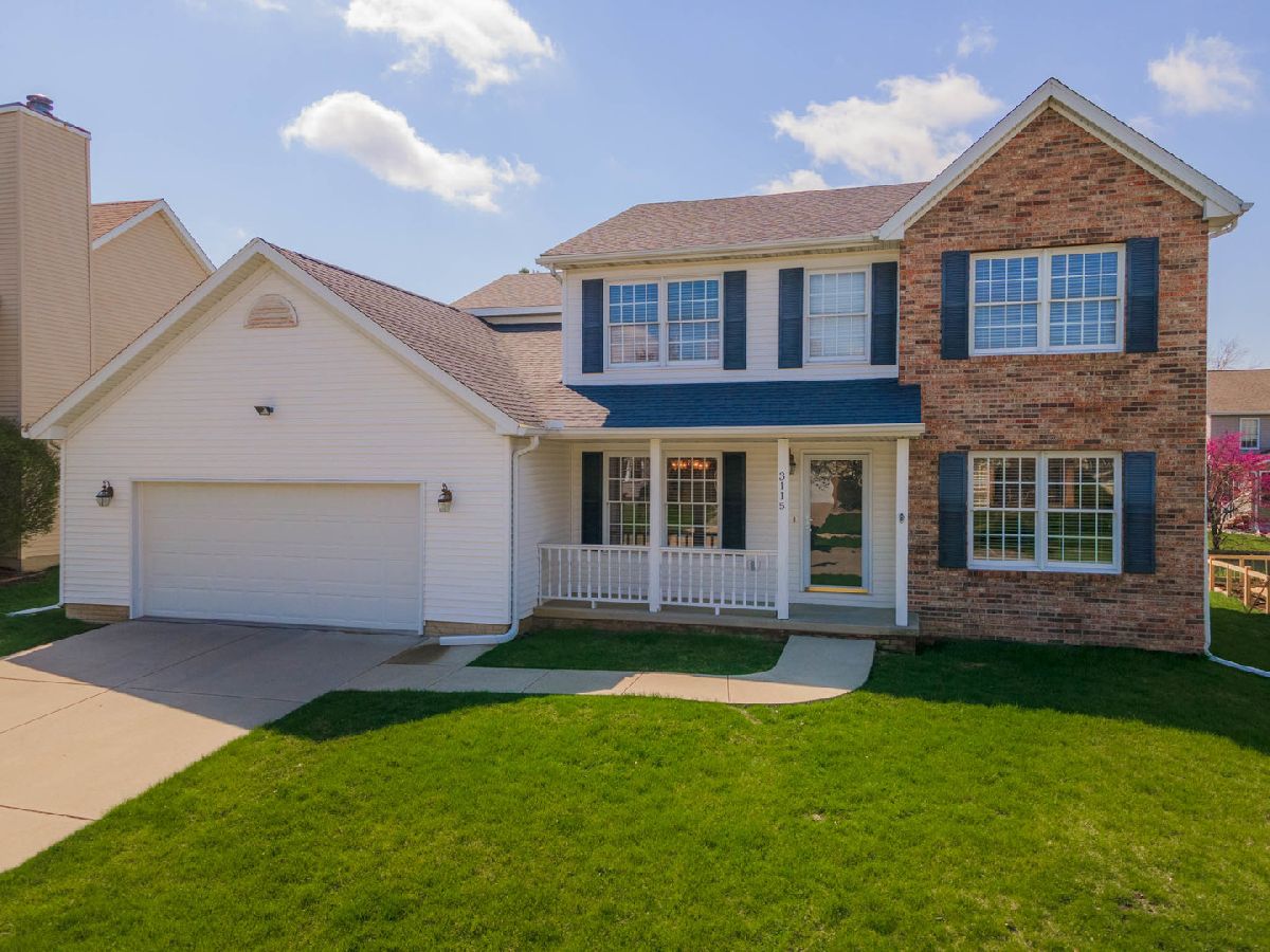 Homes Sold Ridgecrest Bloomington Illinois, 3115 Ridge Crest