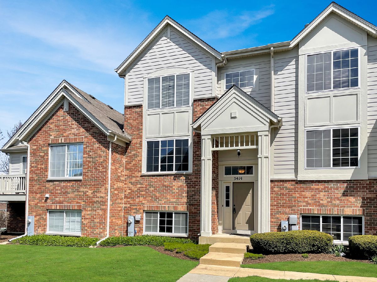 Townhomes & Condos Rented West Ridge Elgin Illinois, 3414 Cameron