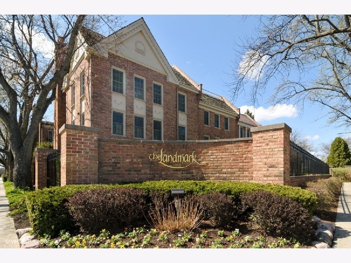 Townhomes Sold The Landmark Northfield Illinois, 20 Landmark