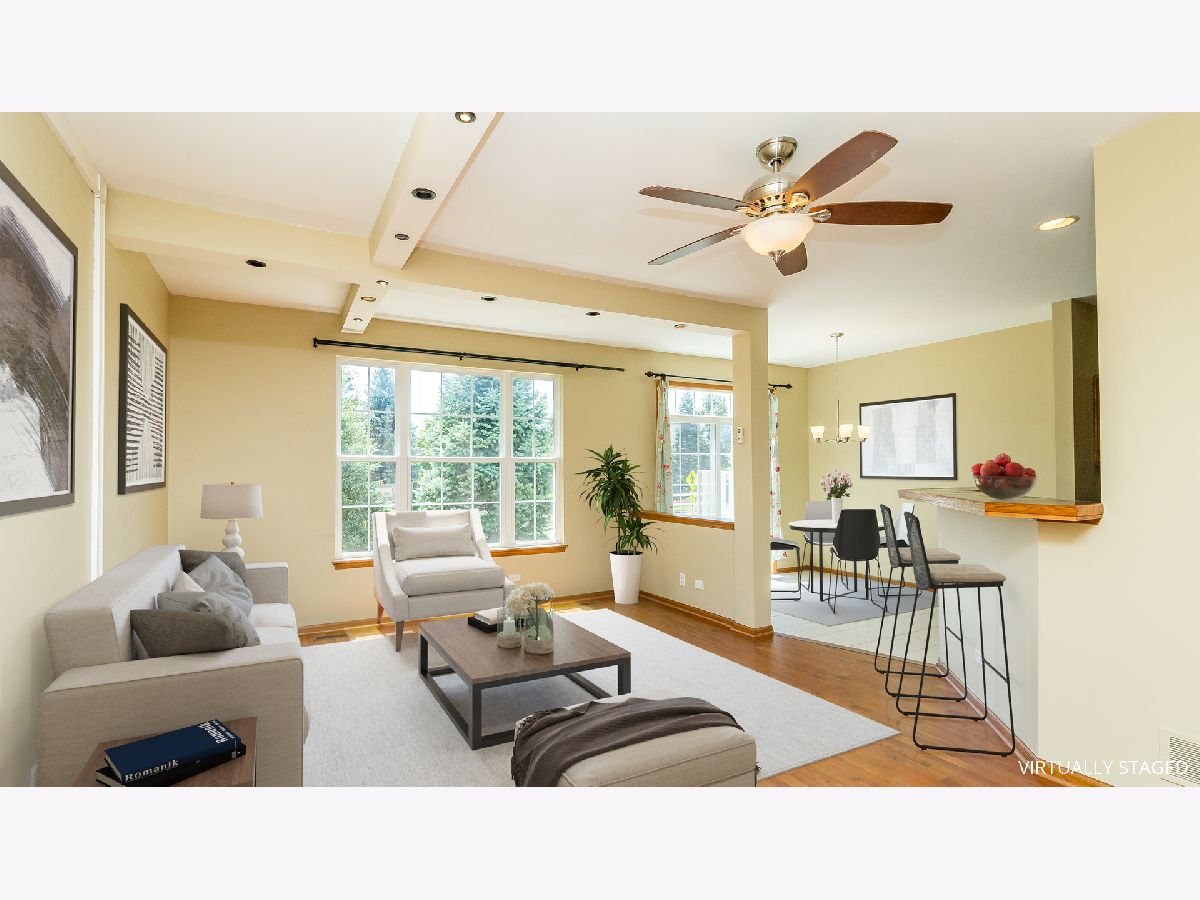 Townhomes Sold Shadow Creek Vernon Hills Illinois, 383 Shadow Creek