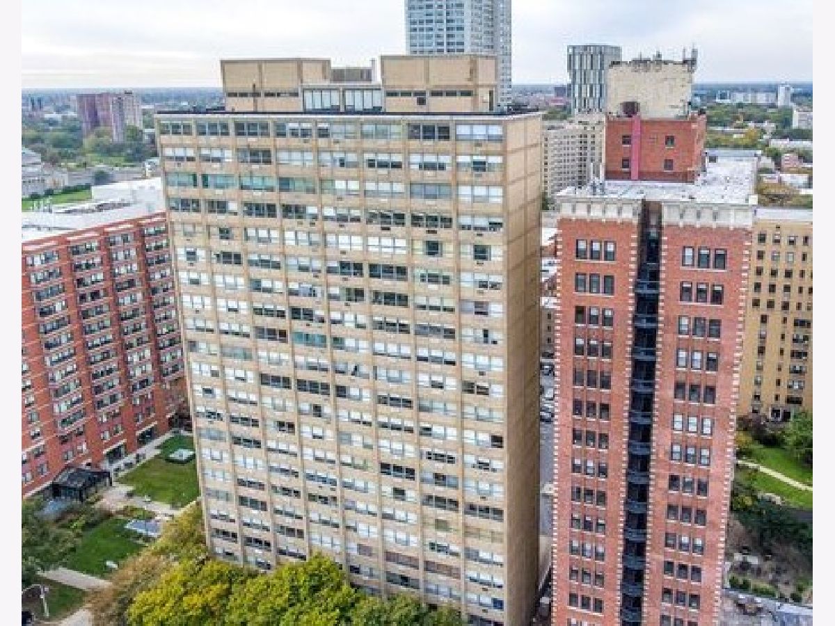 Condos & Townhomes Sold Promontory Cooperative Chicago Illinois, 5530 Shore