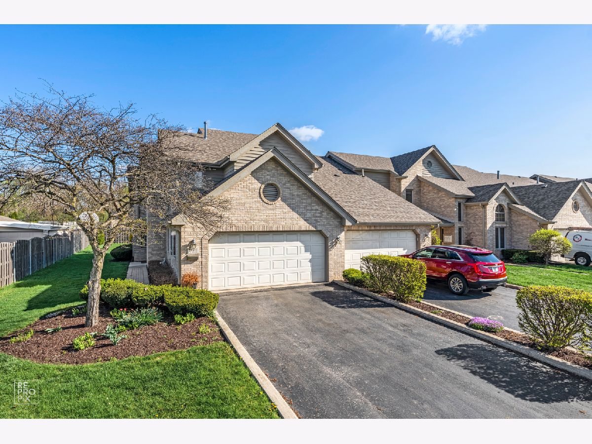 Condos & Townhomes Sold Palos Elm Palos Hills Illinois, 8020 100th