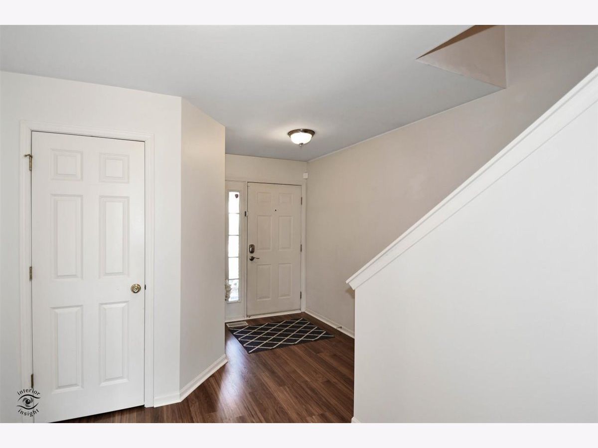 Townhomes & Homes Sold Parkview Meadows Plainfield Illinois, 23911 Mc Mullin