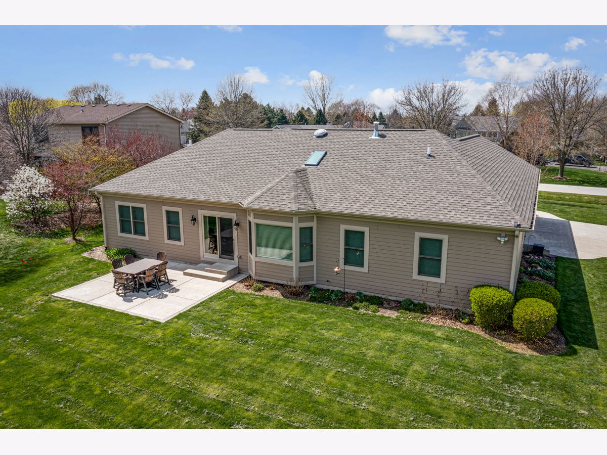 Homes Sold Indian Trails Gilberts Illinois, 187 Shining Moon Path