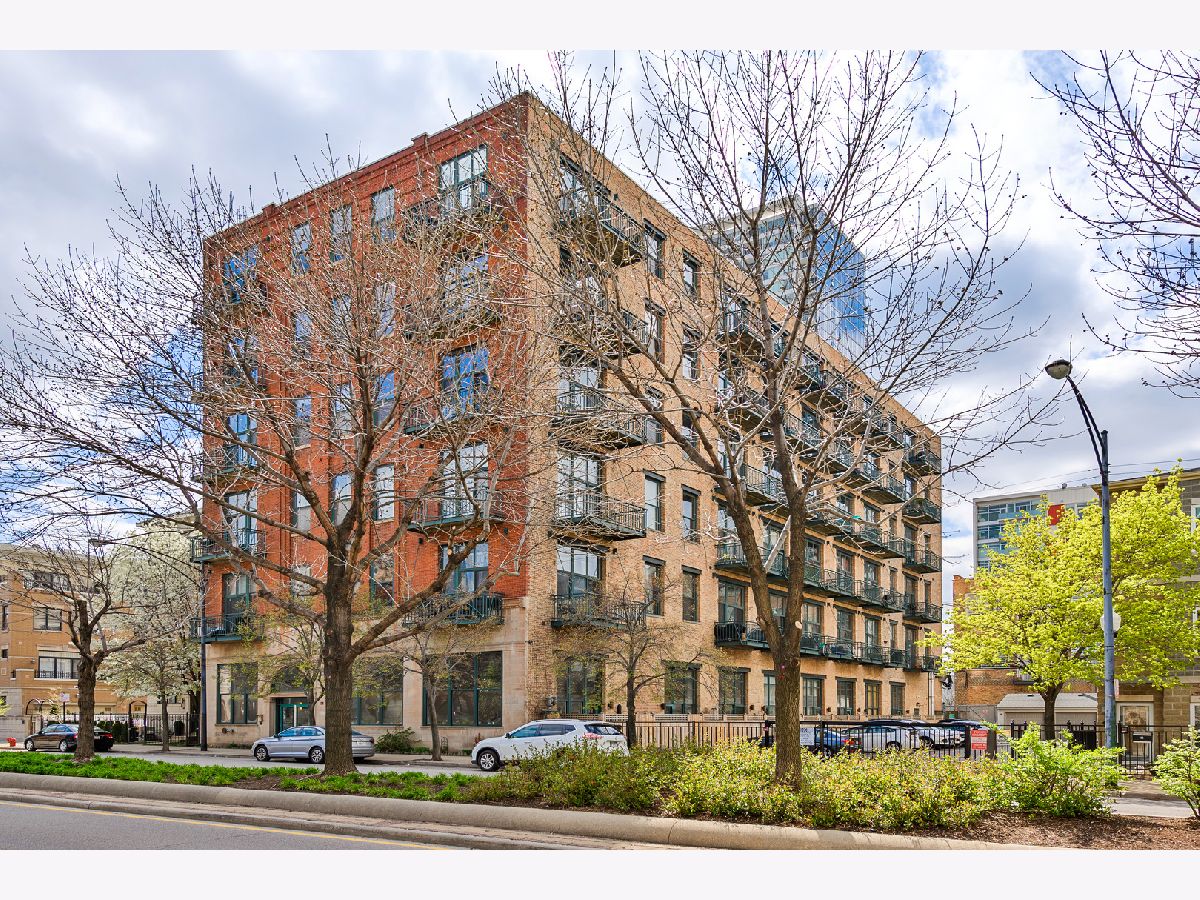 Condominiums Sold Bicycle Station Lofts Chicago Illinois, 1632 Indiana