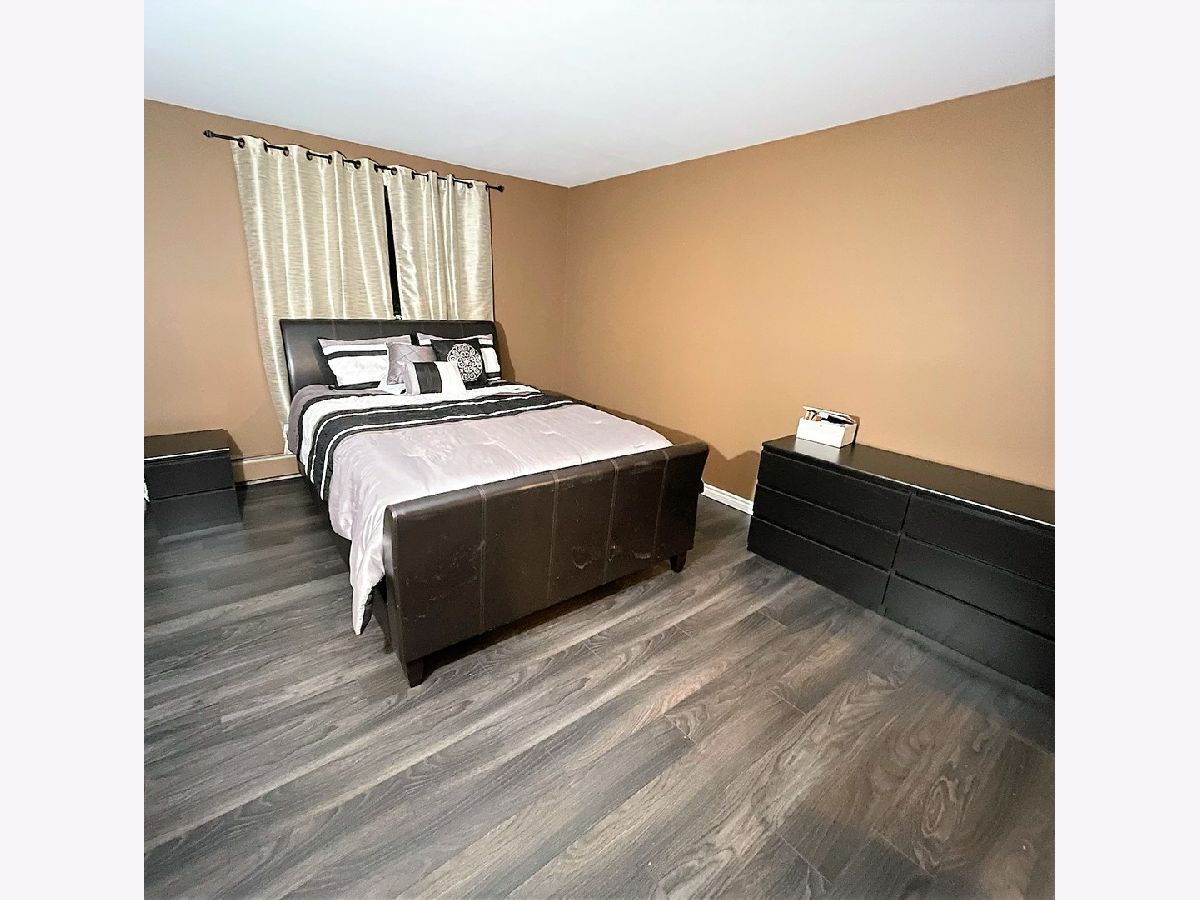 Moon Lake Village Hoffman Estates IL, Condos & Townhomes & Homes For