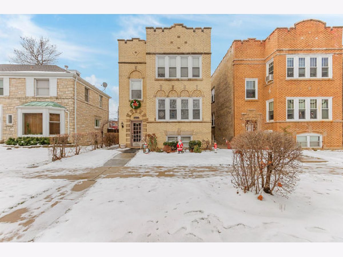 Homes & Condominiums Sold Peterson Park Chicago Illinois, 5816 Bernard