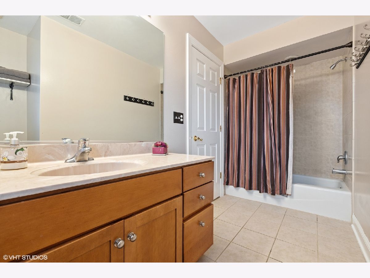 Homes Sold Suttondale Frankfort Illinois, 21716 Shilling
