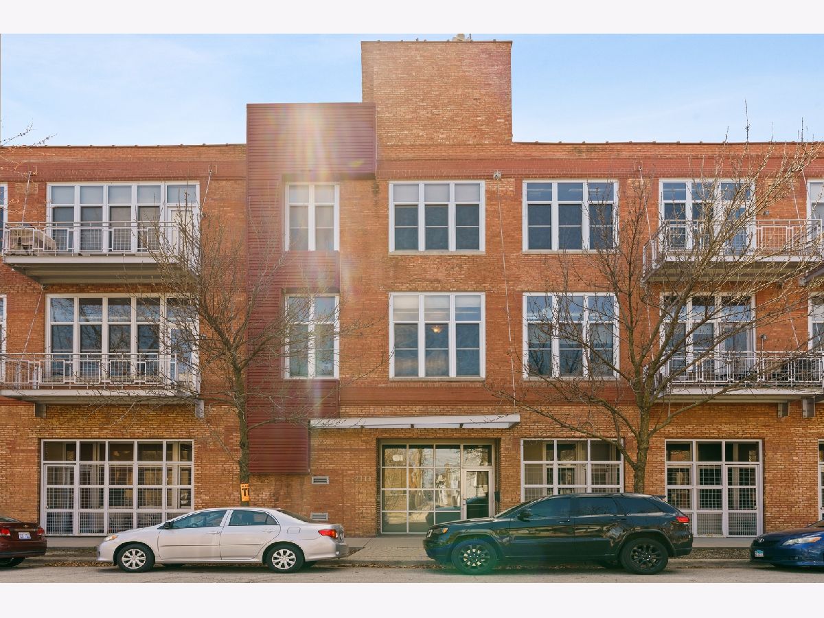 Condos & Townhomes Sold Churchill Lofts Chicago Illinois, 2111 Churchill
