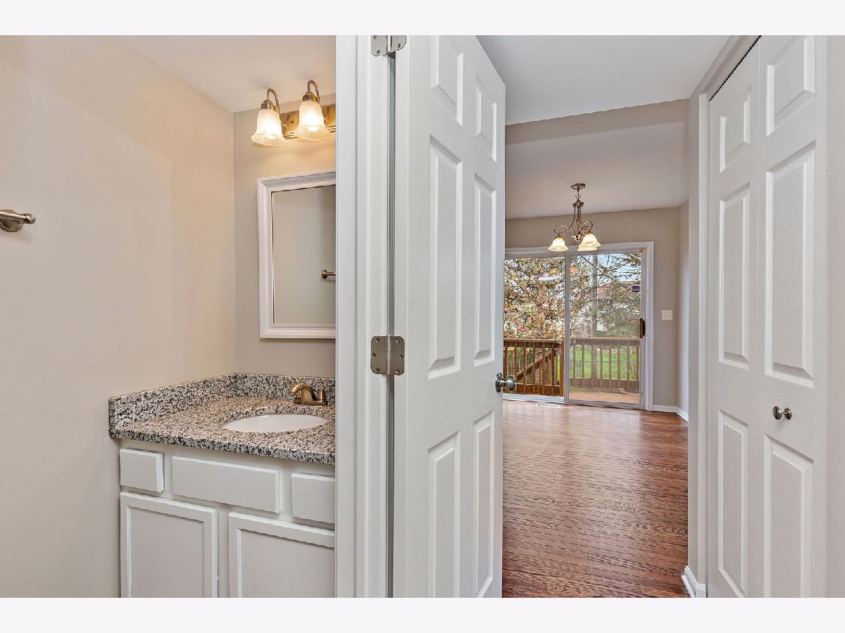 Homes Sold Lakewood Streams Streamwood Illinois, 538 Maple