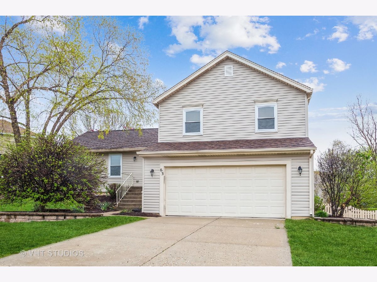 Homes Sold Surrey Meadows Streamwood Illinois, 63 Magnolia