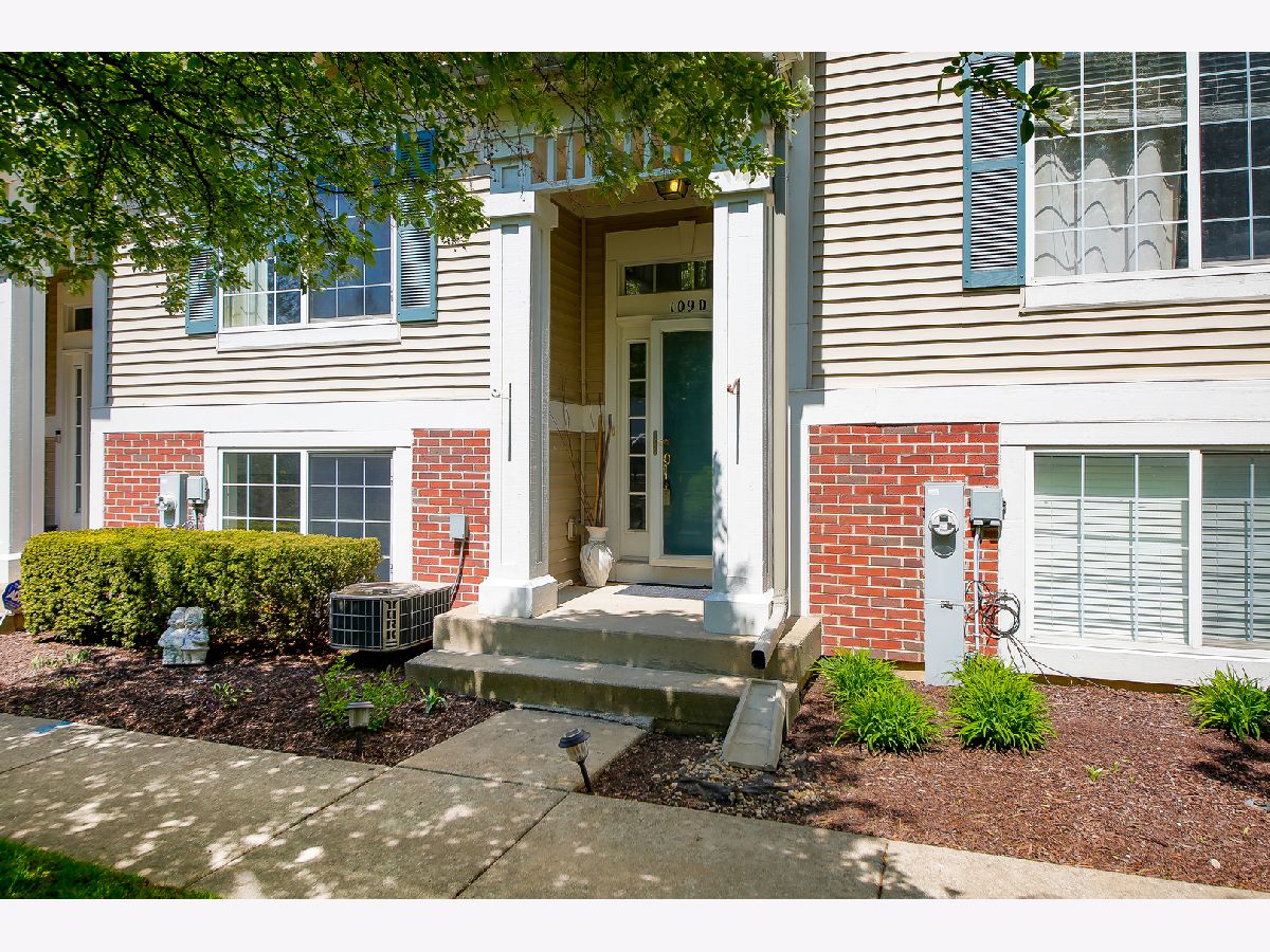 Townhomes Sold The Enclave Bolingbrook Illinois, 109 Enclave